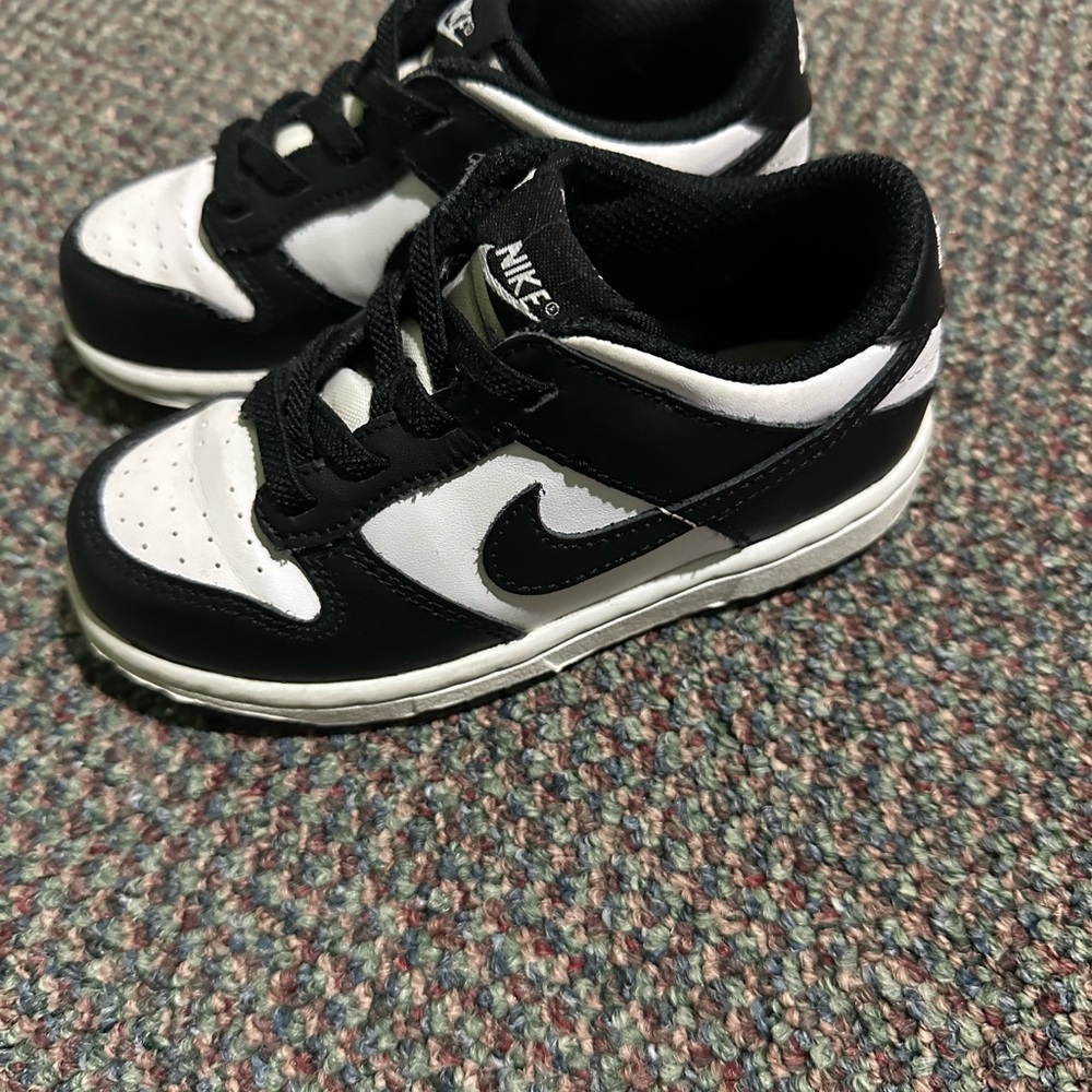 Nike Kids Black and White Sneakers